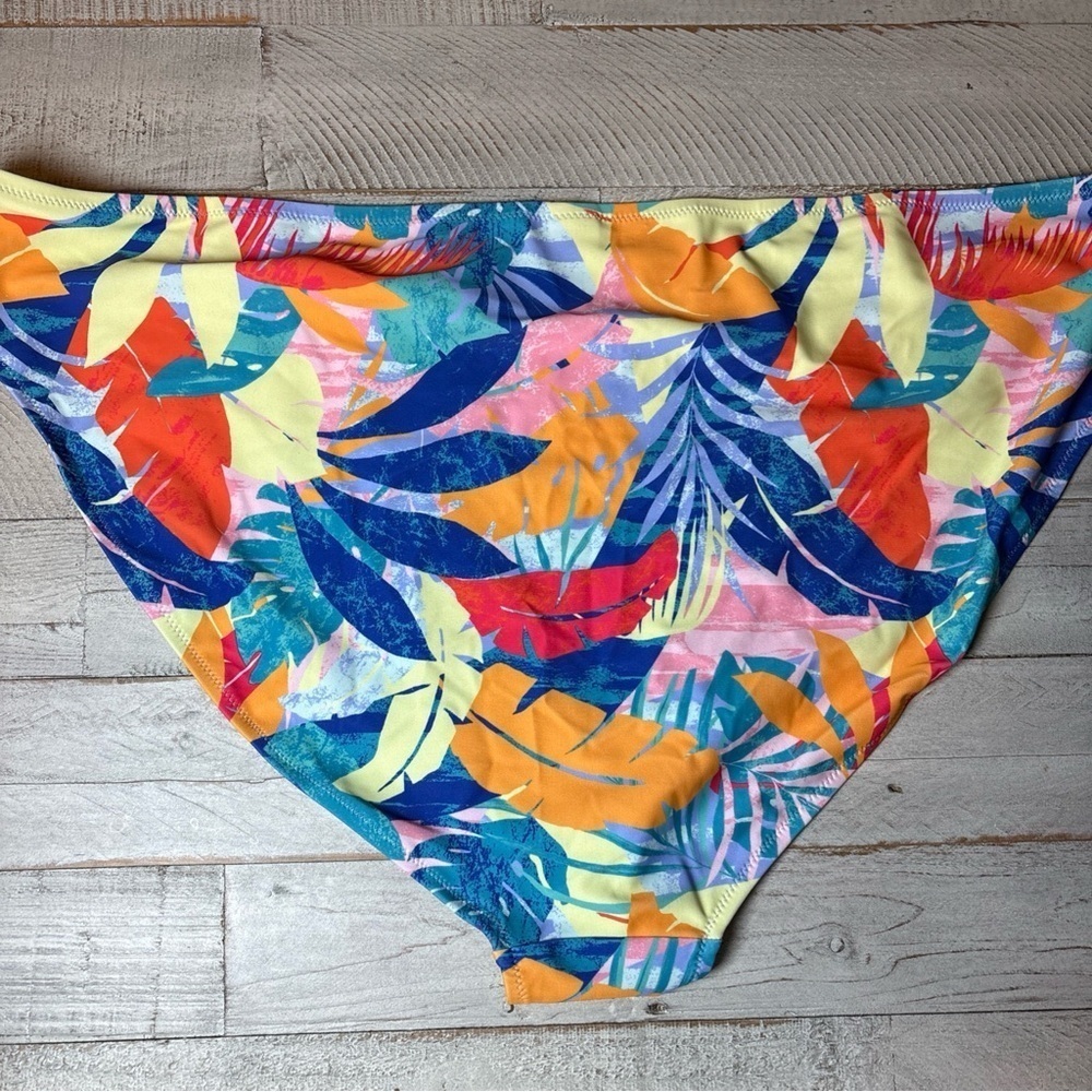 Floral Bikini Bottom Blue Red Yellow Pink Old Navy Woman's Size 3X NWT! - Picture 7 of 15
